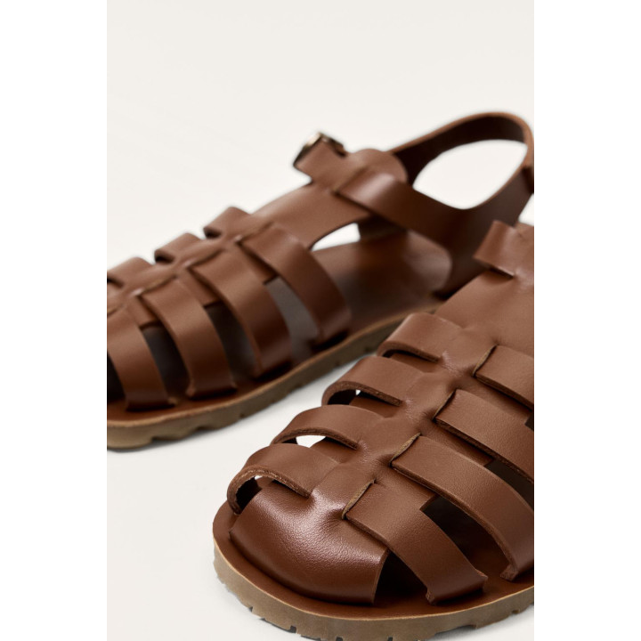 Сандалии из ограниченной коллекции кожаные в форме клетки