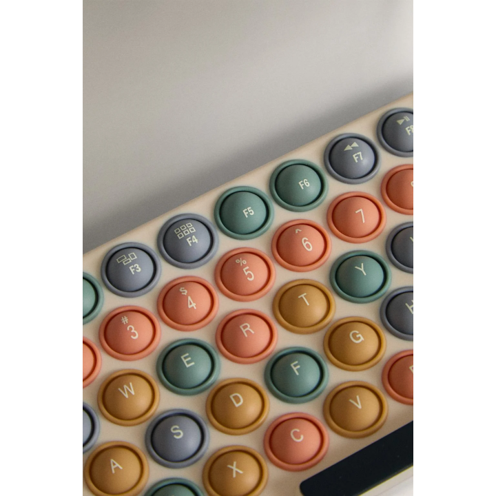 Детская игрушечная клавиатура
