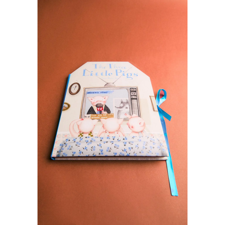 Книга-карусель три поросёнка