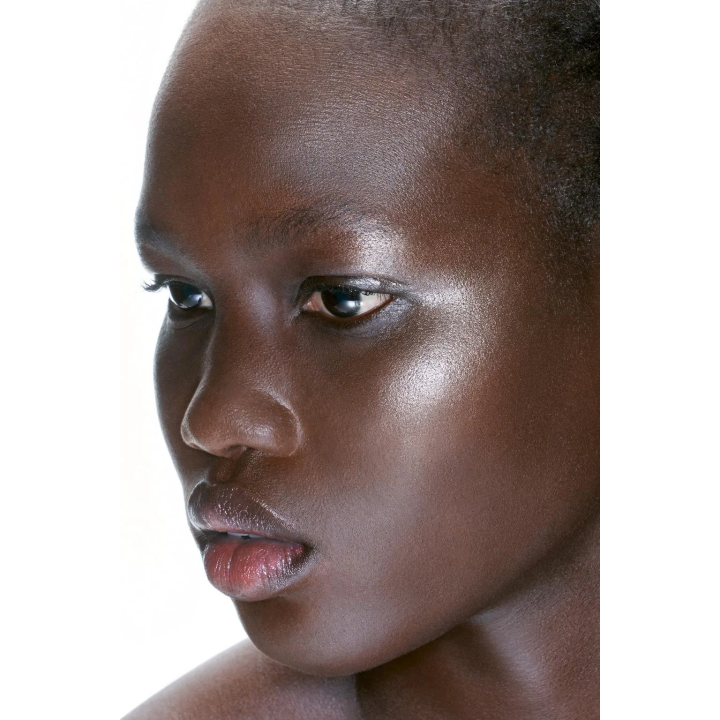 LIQUID HIGHLIGHTER - TEMPTING GLOW