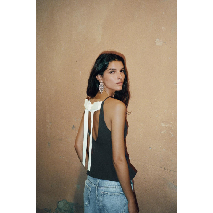 ТОП С БАНТОМ СЗАДИ