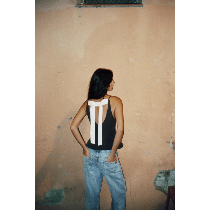 ТОП С БАНТОМ СЗАДИ