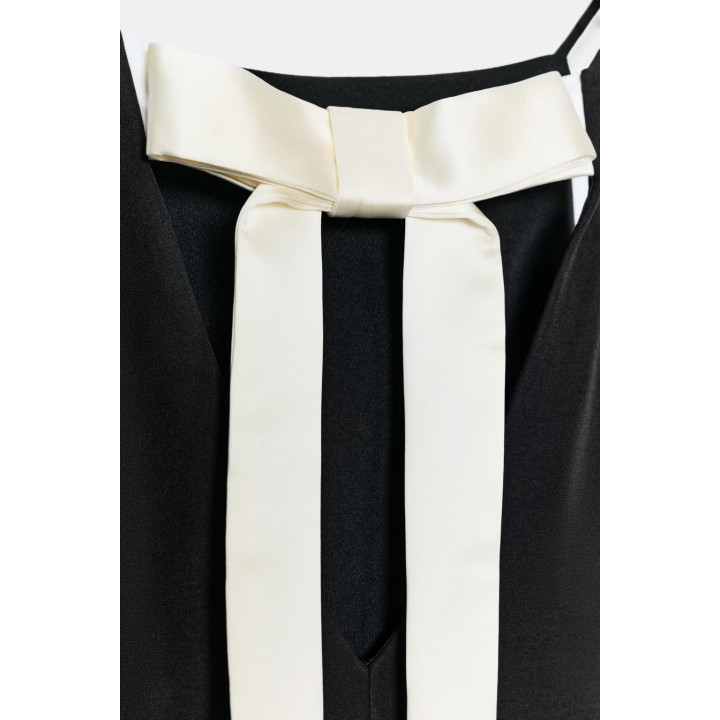 ТОП С БАНТОМ СЗАДИ