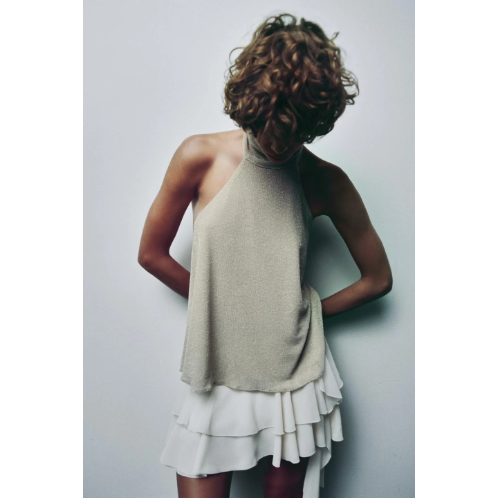 ТОП С ГОРЛОВИНОЙ ХАЛТЕР ИЗ МЕТАЛЛИЗИРОВАННОЙ НИТИ