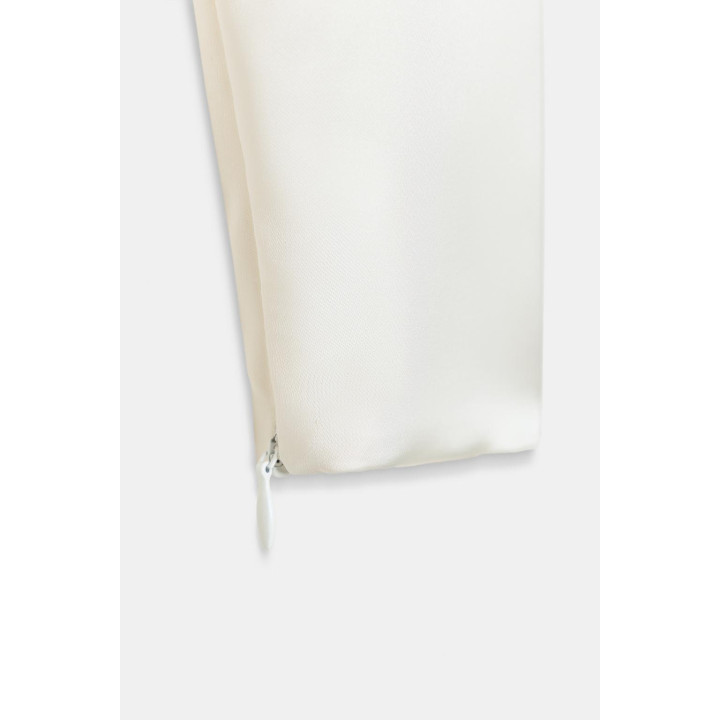 АТЛАСНАЯ РУБАШКА С ЗАВЯЗКАМИ НА СПИНЕ