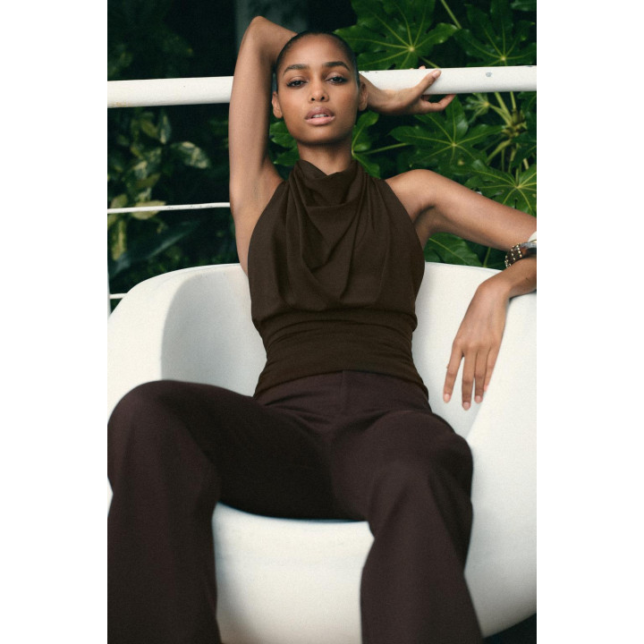 ТОП С ГОРЛОВИНОЙ ХАЛТЕР И ДРАПИРОВКОЙ