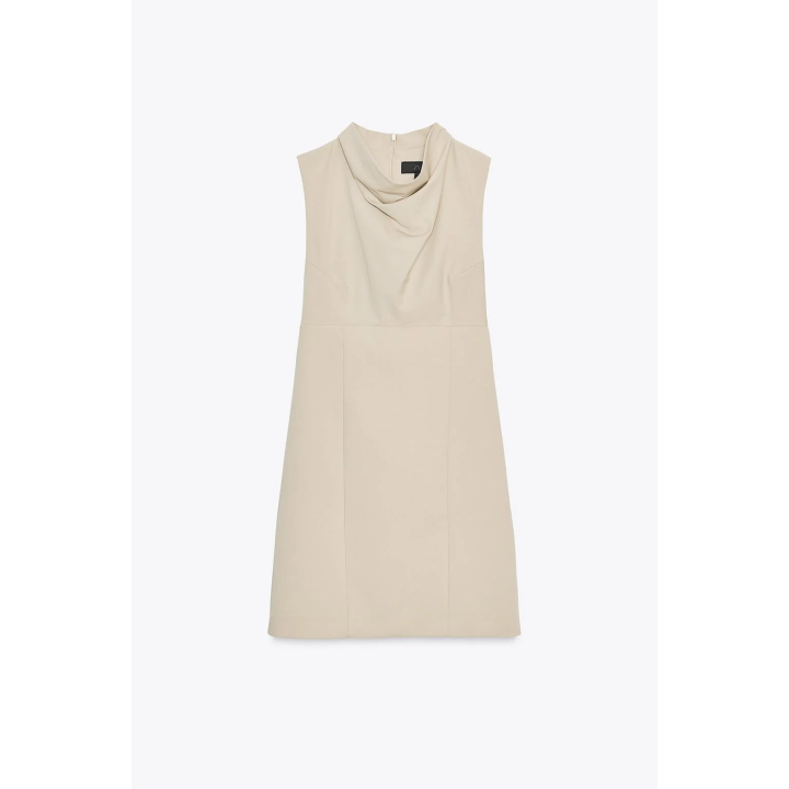 КОРОТКОЕ ПЛАТЬЕ С ДРАПИРОВАННЫМ ВЫРЕЗОМ