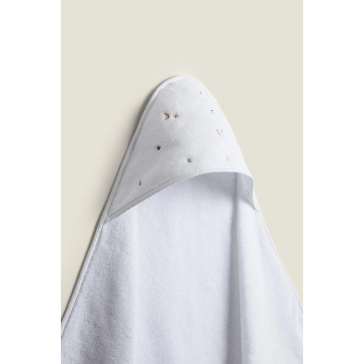 MOON AND STAR HOODED BABY TOWEL