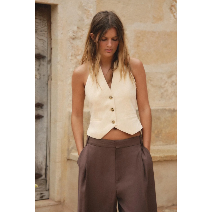 БРЮКИ С ДВОЙНЫМИ ЗАЩИПАМИ И КЛАПАНАМИ