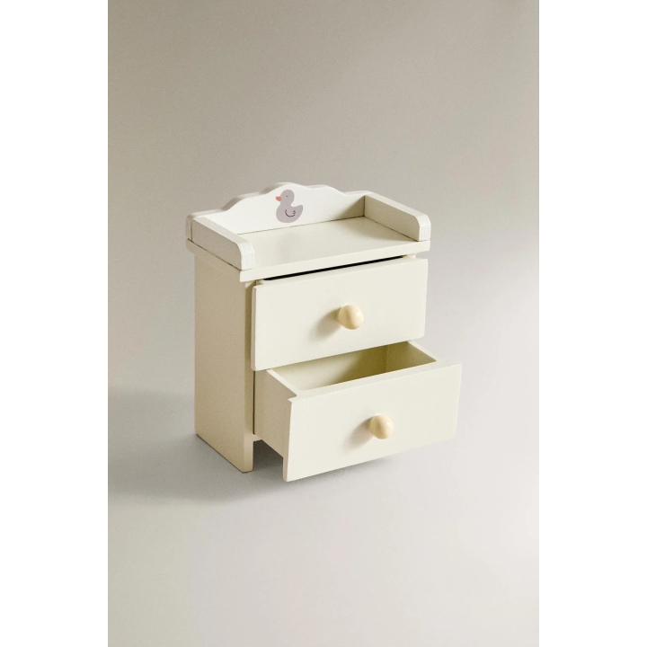 Набор мебели для детской комнаты в домике для кукол