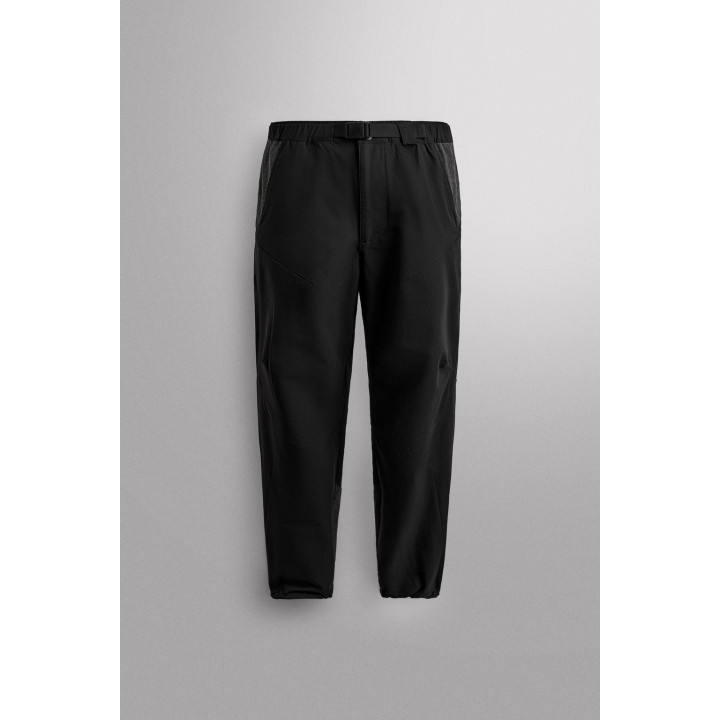 БРЮКИ ИЗ КОМБИНИРОВАННОЙ ВЫСОКОТЕХНОЛОГИЧНОЙ ТКАНИ С РЕМНЕМ