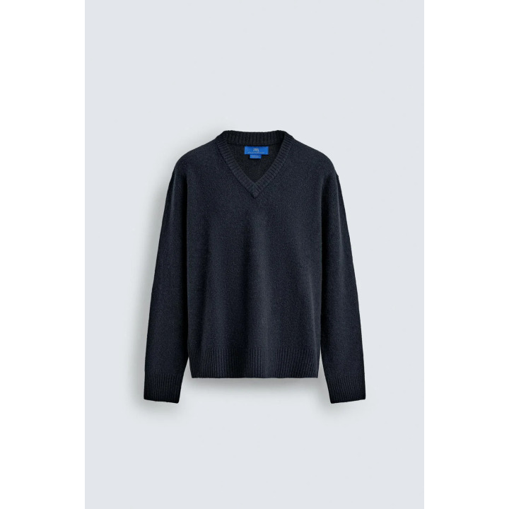 ШЕРСТЯНОЙ СВИТЕР С V-ОБРАЗНЫМ ВЫРЕЗОМ AARON LEVINE X ZARA