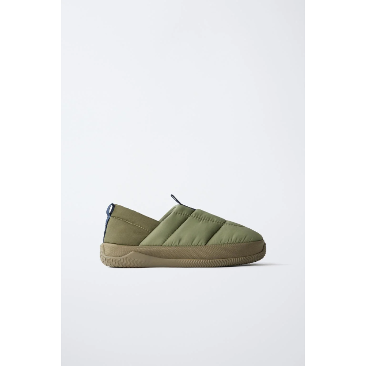 СТЕГАНЫЕ КРОССОВКИ