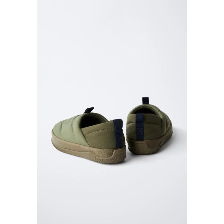 СТЕГАНЫЕ КРОССОВКИ