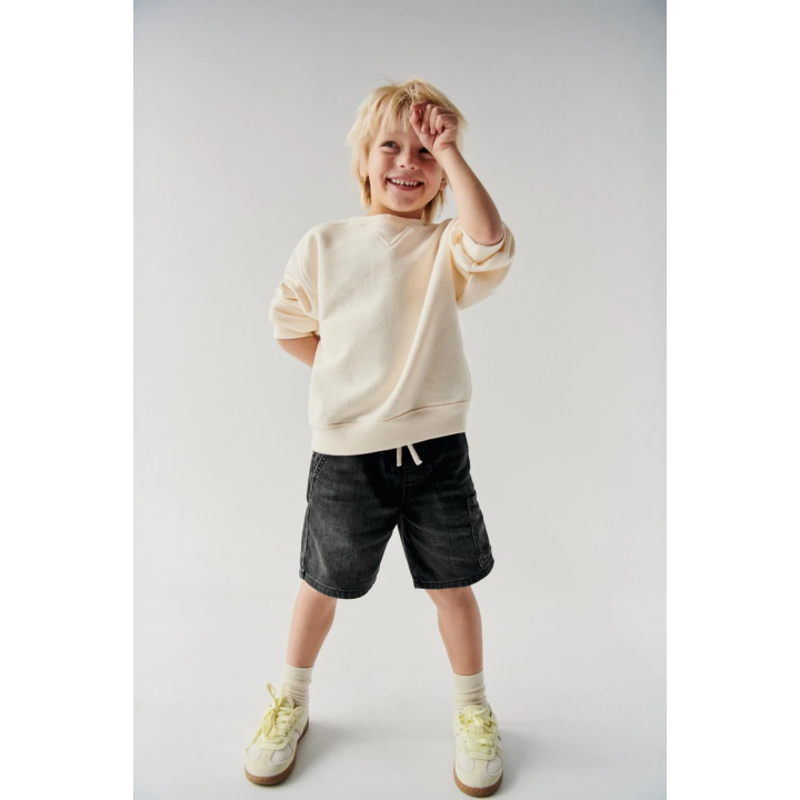 ДЖИНСОВЫЕ ШОРТЫ СВОБОДНОГО КРОЯ