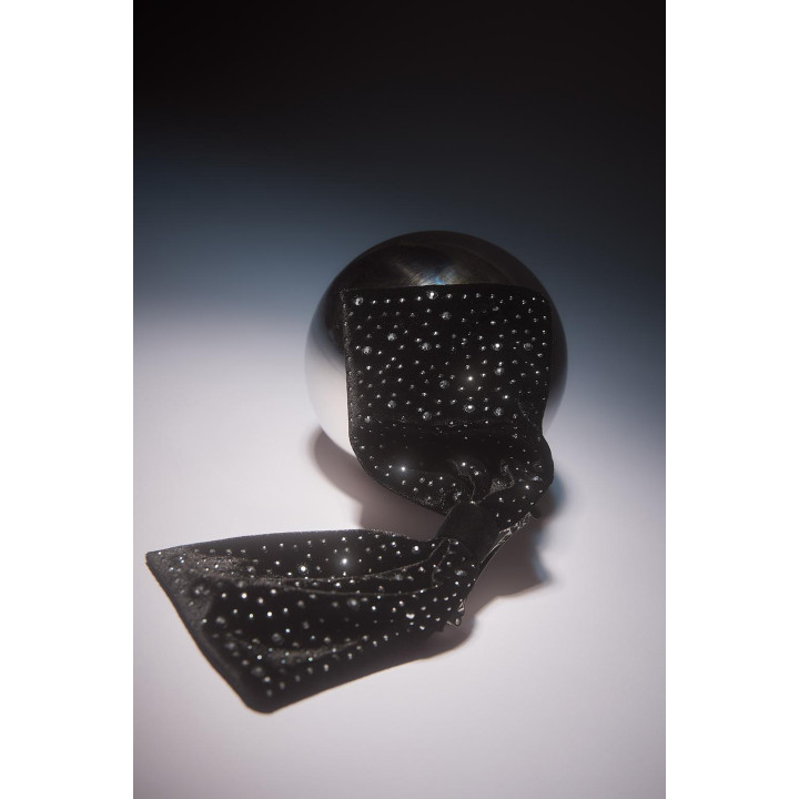 ЗАКОЛКА ДЛЯ ВОЛОС СО СТРАЗАМИ И БАНТОМ