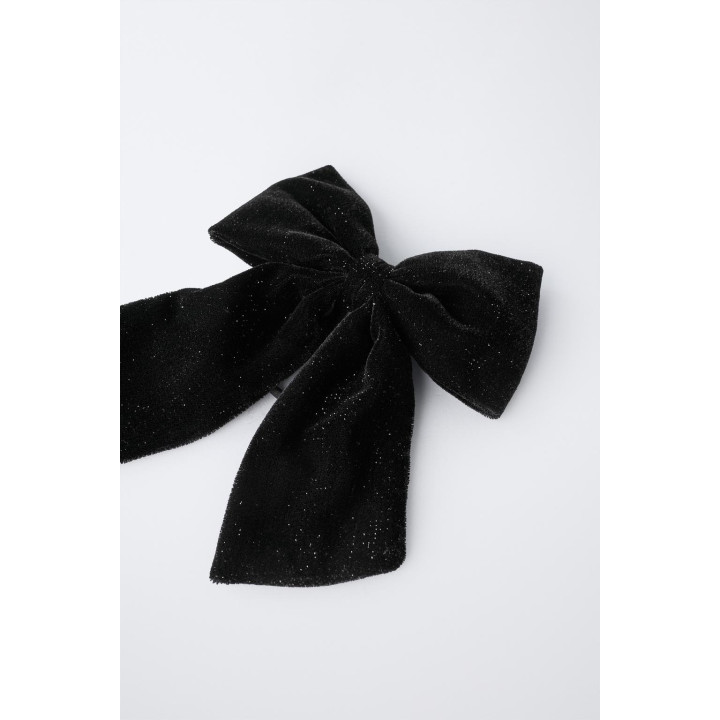 БАРХАТНАЯ РЕЗИНКА ДЛЯ ВОЛОС С БЛЕСТЯЩИМИ БАНТАМИ