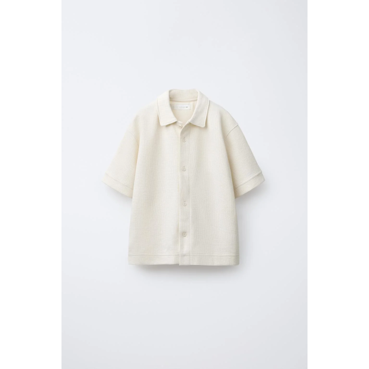 РУБАШКА ИЗ РЕЛЬЕФНОГО ТРИКОТАЖА