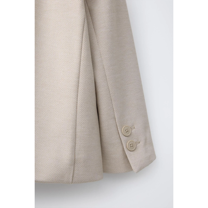 КОСТЮМНЫЙ БЛЕЙЗЕР КОМФОРТНОЙ ПОСАДКИ