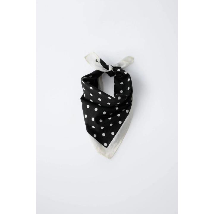 КВАДРАТНАЯ БАНДАНА В ГОРОШЕК