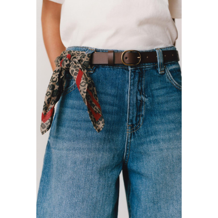 КВАДРАТНАЯ БАНДАНА С АНИМАЛИСТИЧЕСКИМ ПРИНТОМ