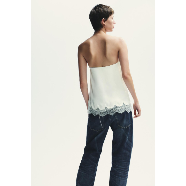 АТЛАСНЫЙ ТОП-БАНДО С КРУЖЕВОМ