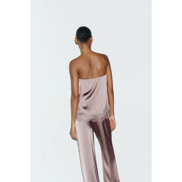 АТЛАСНЫЙ ТОП С КРУЖЕВОМ