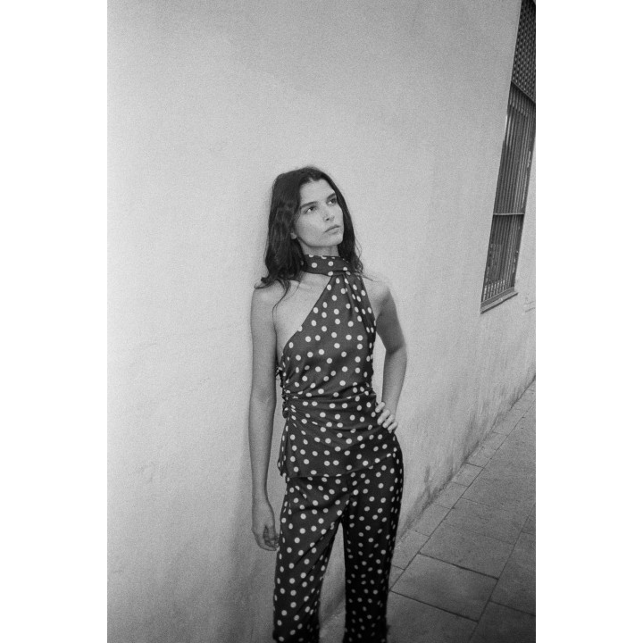 Топ из атласной ткани