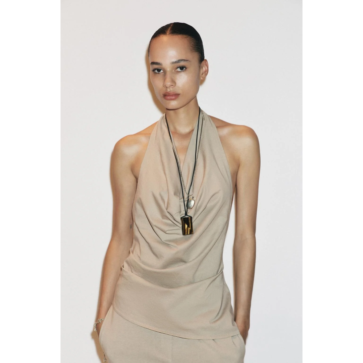 ТОП С ГОРЛОВИНОЙ ХАЛТЕР И ЭФФЕКТОМ ОКРАШИВАНИЯ