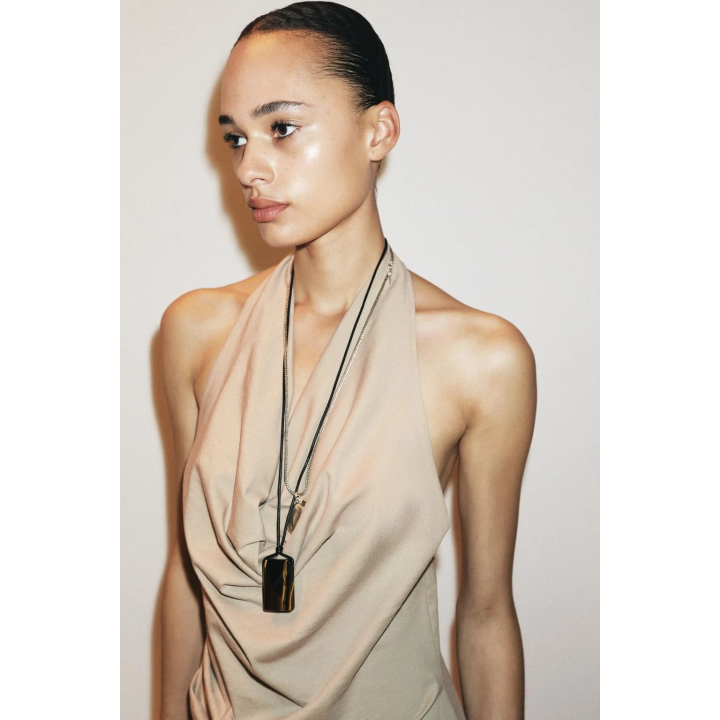 ТОП С ГОРЛОВИНОЙ ХАЛТЕР И ЭФФЕКТОМ ОКРАШИВАНИЯ