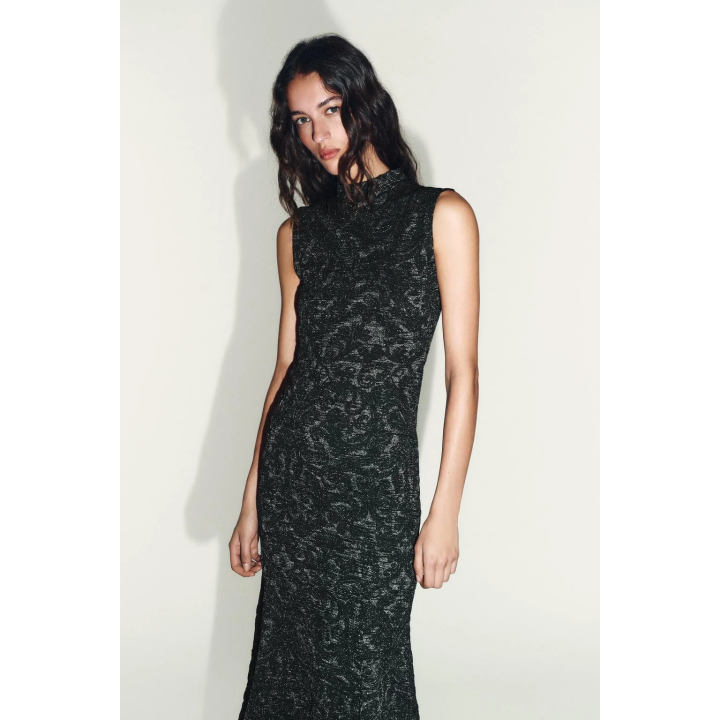 ПЛАТЬЕ ИЗ ЖАККАРДА С МЕТАЛЛИЗИРОВАННОЙ НИТЬЮ