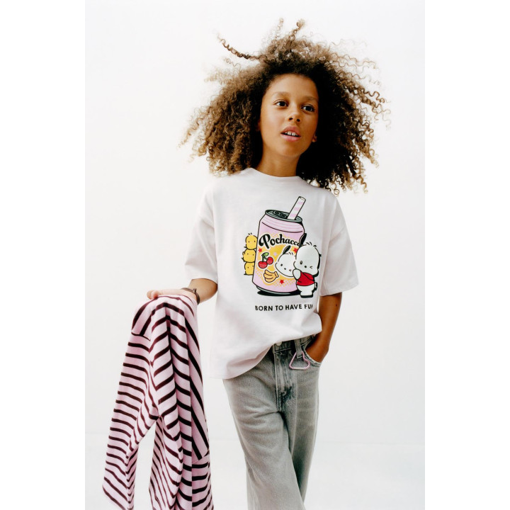 ФУТБОЛКА POCHACCO © SANRIO