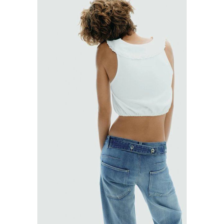 ТОП С ВОРОТНИКОМ И ПУГОВИЦАМИ