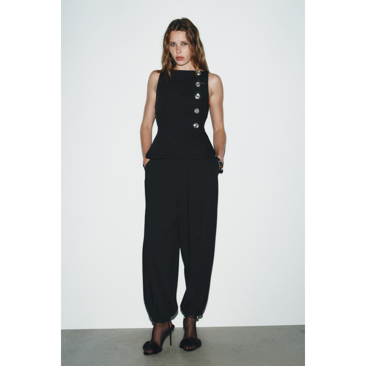 ТОП С ДЕКОРАТИВНЫМИ ПУГОВИЦАМИ