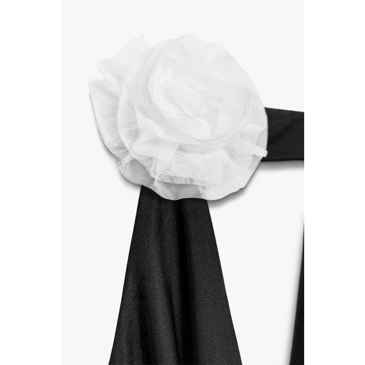 БОДИ ХАЛТЕР С РЕЛЬЕФНЫМ ЦВЕТКОМ