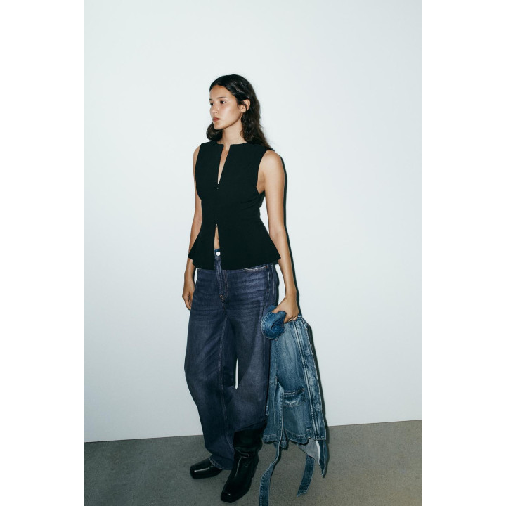 ТОП ОБЛЕГАЮЩЕГО КРОЯ С ЗАСТЕЖКОЙ-МОЛНИЕЙ