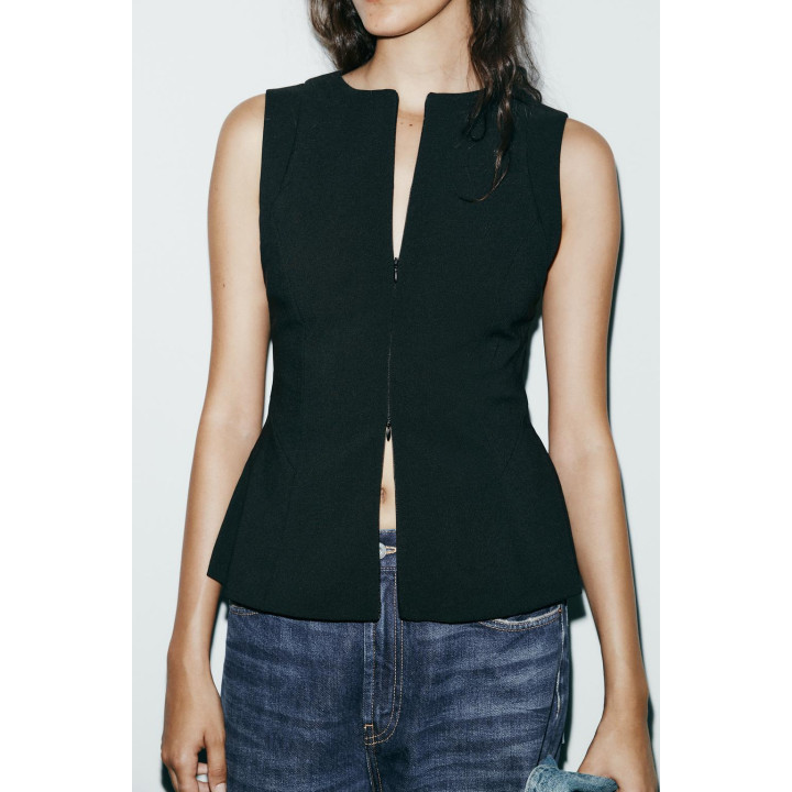 ТОП ОБЛЕГАЮЩЕГО КРОЯ С ЗАСТЕЖКОЙ-МОЛНИЕЙ