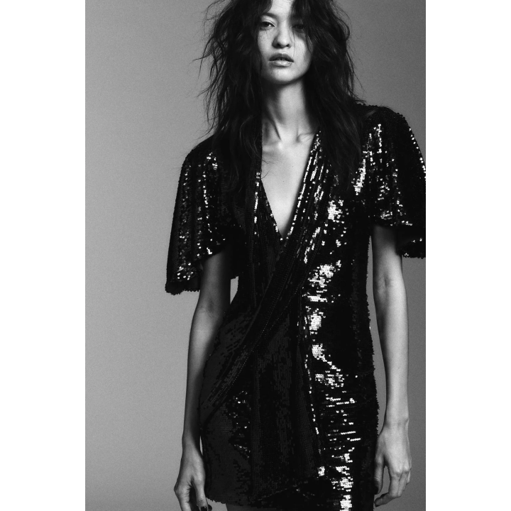 Платье с пайетками