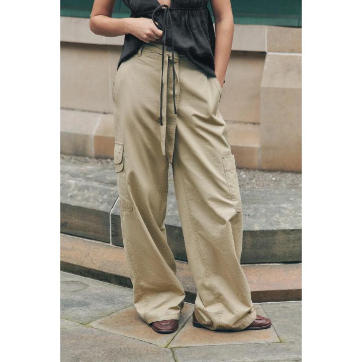 БРЮКИ КАРГО ОБЪЕМНОГО КРОЯ