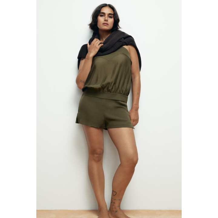 ТОП ИЗ 100% ШЕЛКА НА БРЕТЕЛЯХ