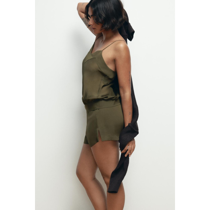 ТОП ИЗ 100% ШЕЛКА НА БРЕТЕЛЯХ