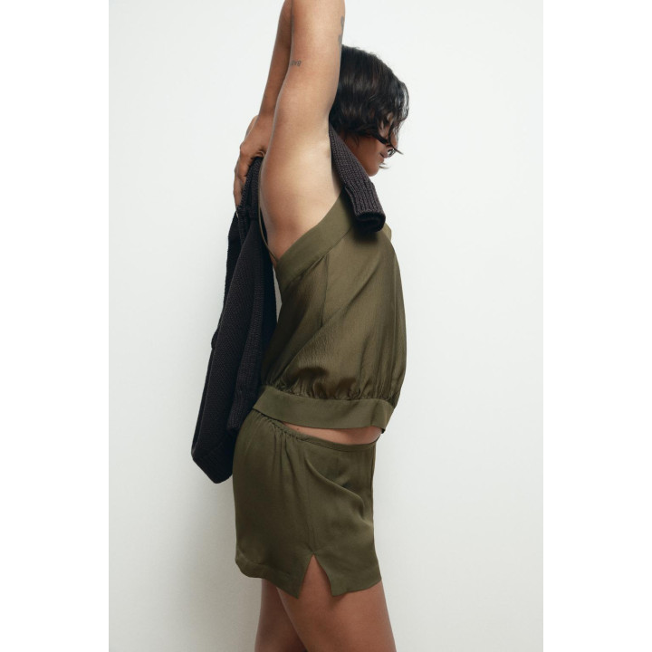 ТОП ИЗ 100% ШЕЛКА НА БРЕТЕЛЯХ