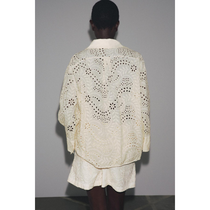 РУБАШКА С ВЫШИВКОЙ И ПЕРФОРАЦИЕЙ — ZW COLLECTION