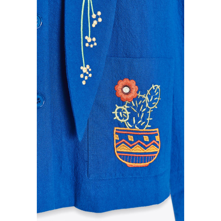 КУРТКА С ВЫШИВКОЙ