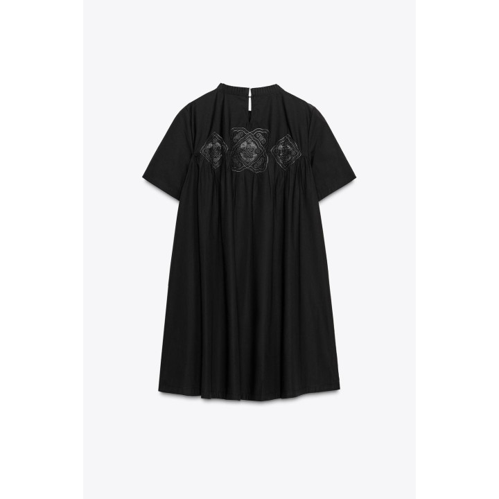 КОРОТКОЕ ПЛАТЬЕ С ВЫШИВКОЙ — ZW COLLECTION