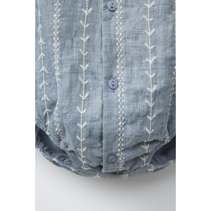 Комбинезон с вышивкой