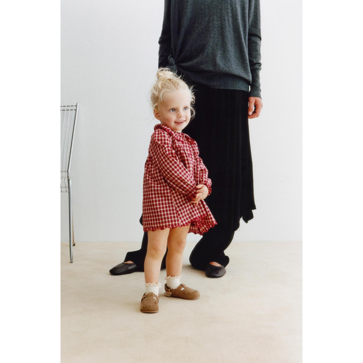 ПЛАТЬЕ И ТРУСЫ В КЛЕТКУ С ВЫШИВКОЙ