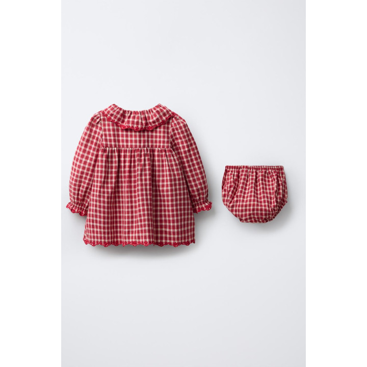 ПЛАТЬЕ И ТРУСЫ В КЛЕТКУ С ВЫШИВКОЙ