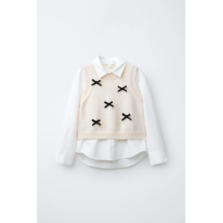 РУБАШКА ИЗ ПОПЛИНА С ТРИКОТАЖНЫМ ЖИЛЕТОМ И БАРХАТНЫМИ БАНТАМИ