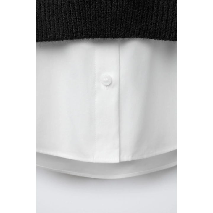 ОДНОТОННАЯ РУБАШКА С ТРИКОТАЖНЫМ ЖИЛЕТОМ И ЖЕМЧУГОМ